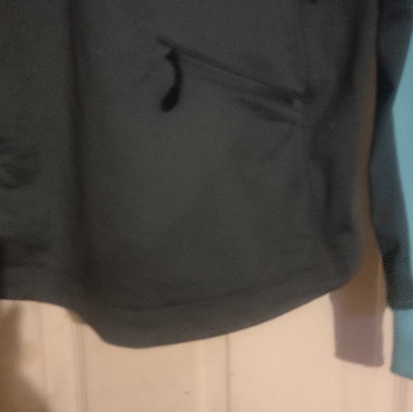 Woman's Nike Running Dri-Fit thermal half zip hoodie size Medium - Picture 9 of 13